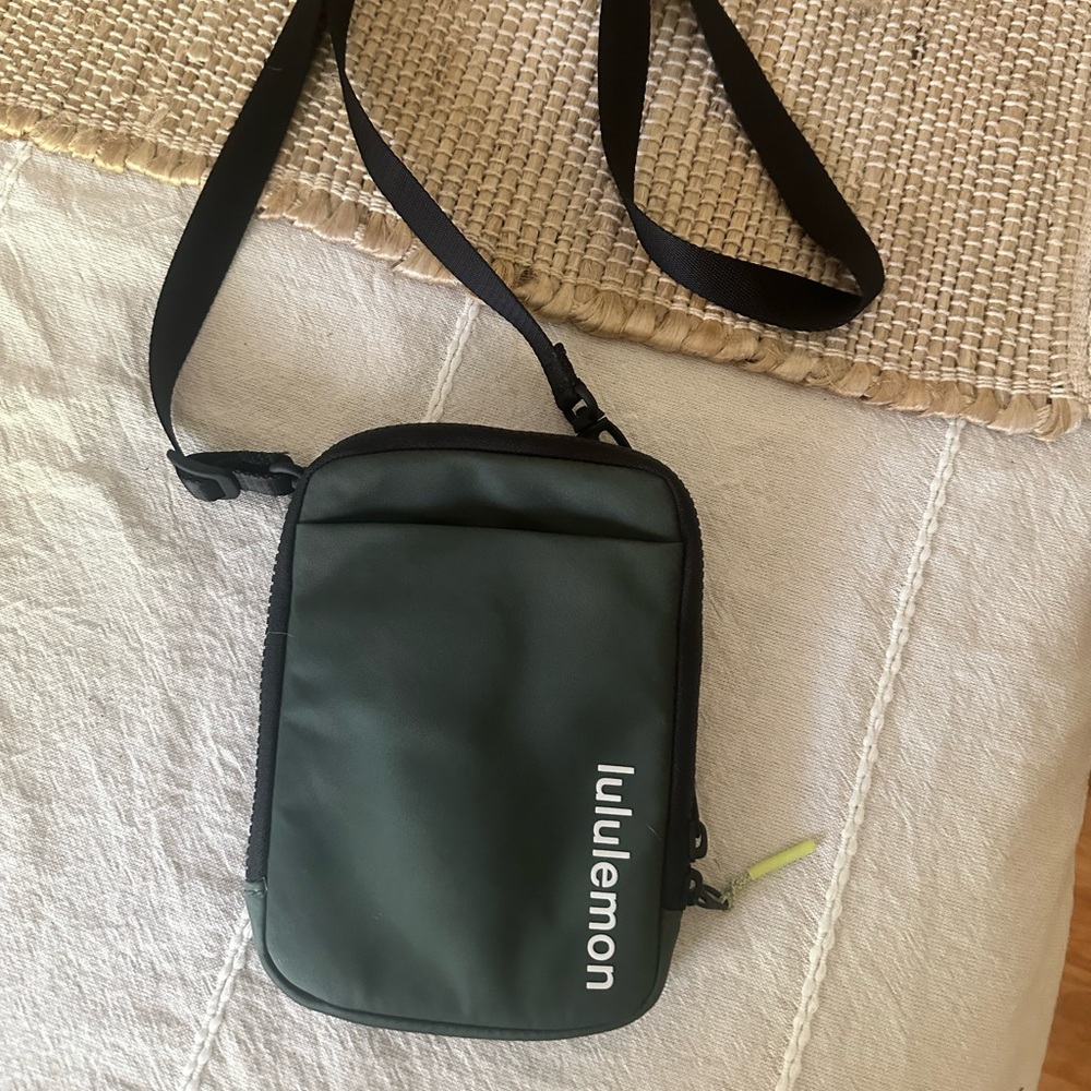Lululemon Army Green Easy Access Crossbody Bag  1.5L